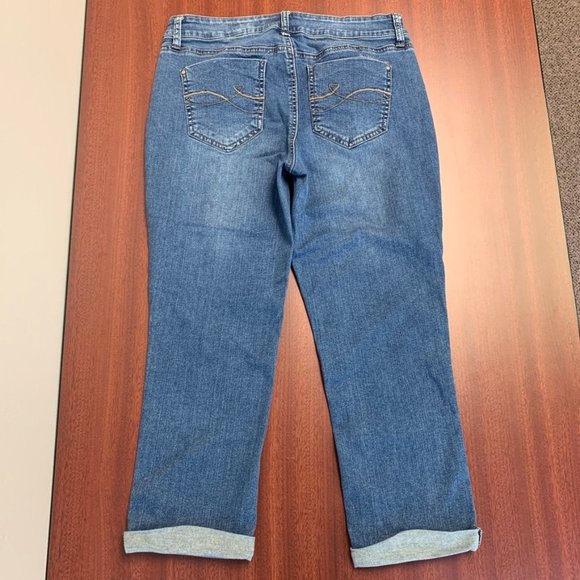 DKNY Rolled Cuff Jeans - Picture 5 of 8